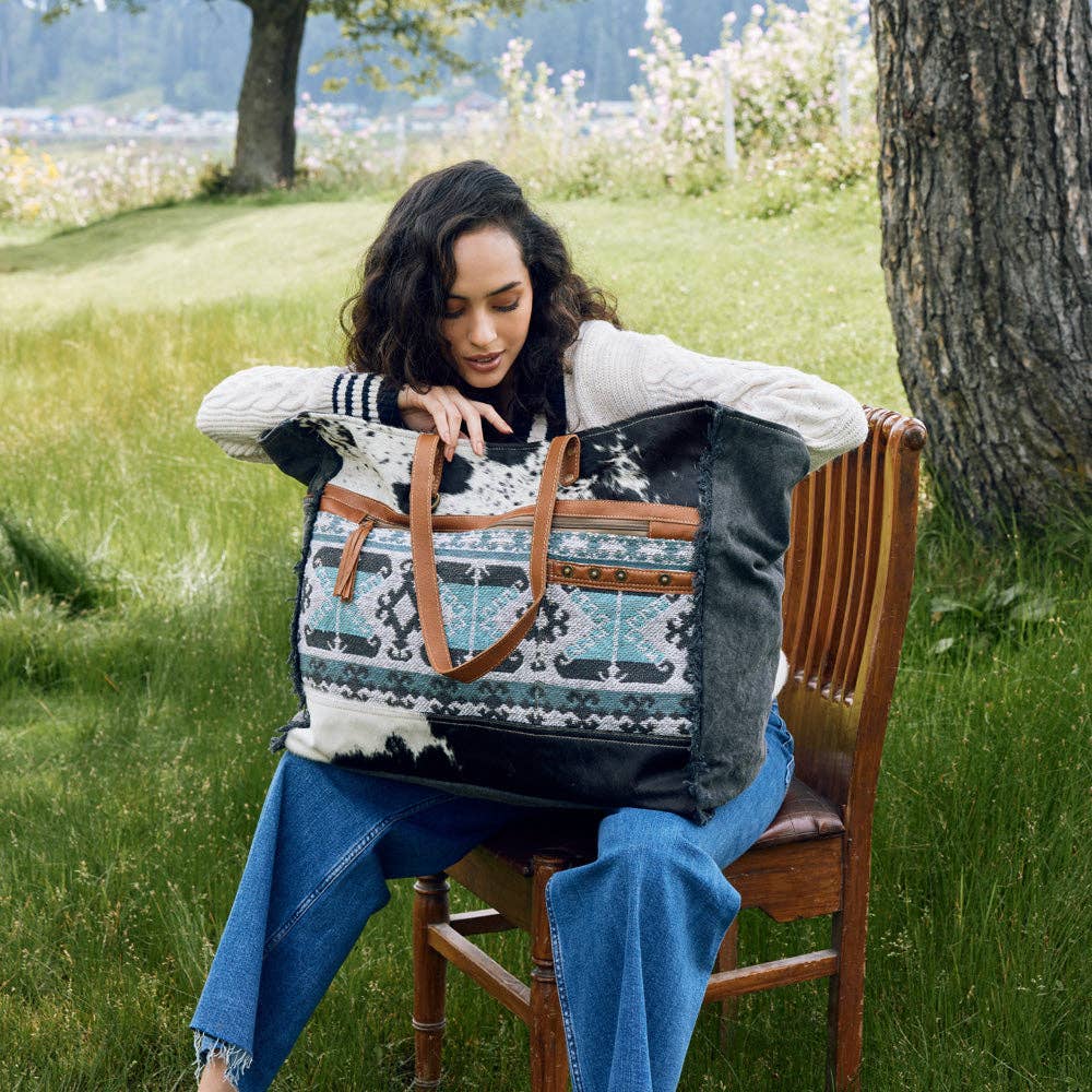 ISABELA WEEKENDER BAG: ISABELA