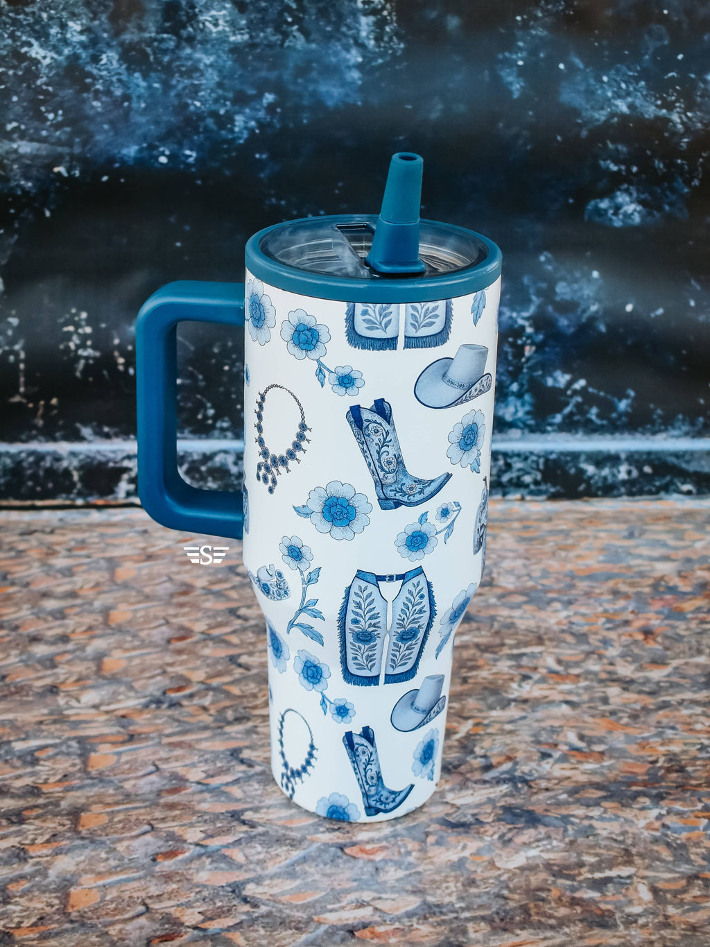 Western Chinoiserie Flip Top Tumbler: 40oz